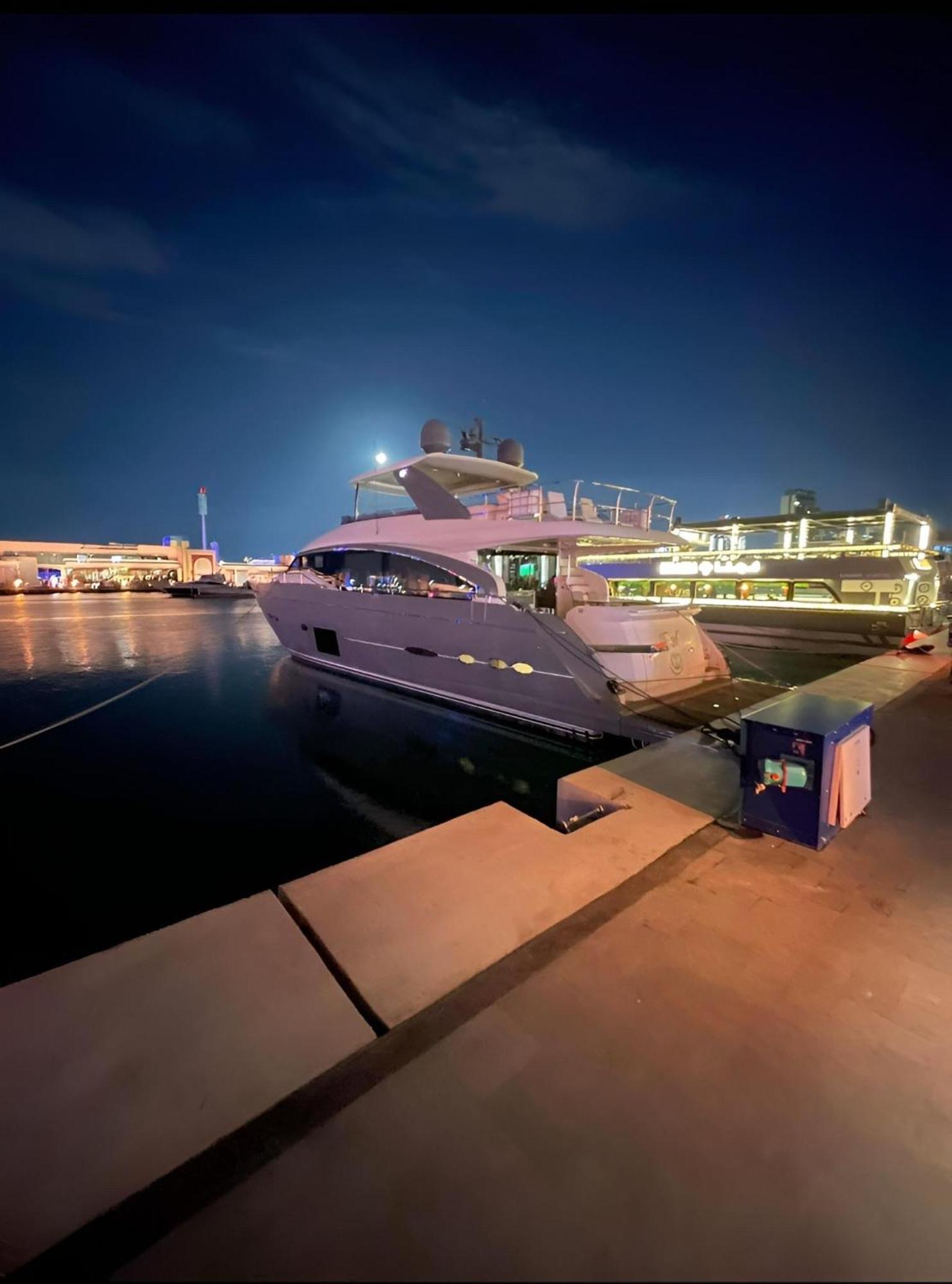 Laten Suites Prince Sultan Jeddah Exterior photo