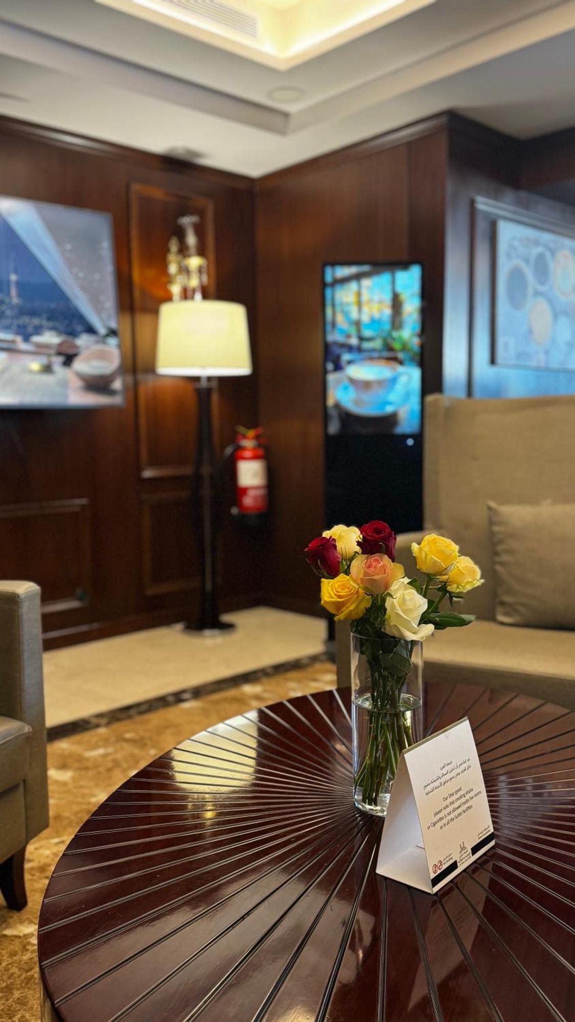 Laten Suites Prince Sultan Jeddah Exterior photo